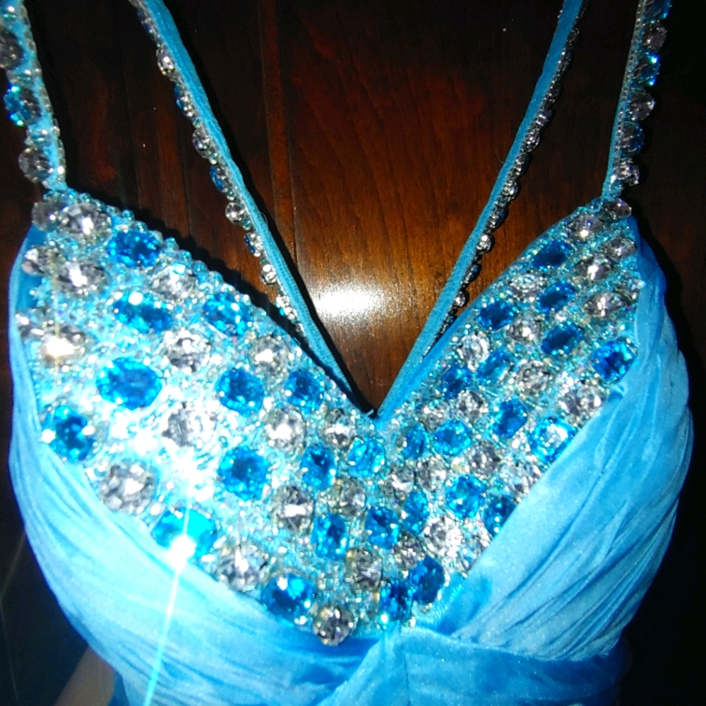BG Haute Silk Evening Gown/Prom Dress